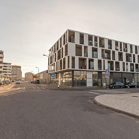 アパート Felicidade Incl Parking By Sweet アヴェイロ